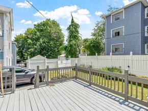 11 Mattson Ave, Worcester MA 01606