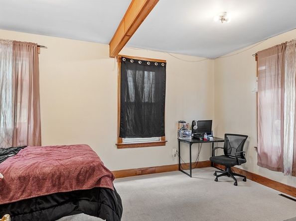 11 Mattson Ave, Worcester MA 01606
