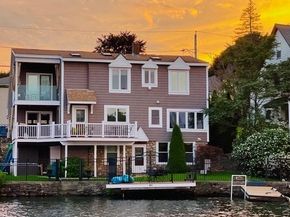 135 Lake Ave, Worcester MA 01604
