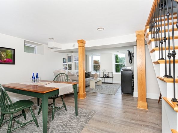 135 Lake Ave, Worcester MA 01604
