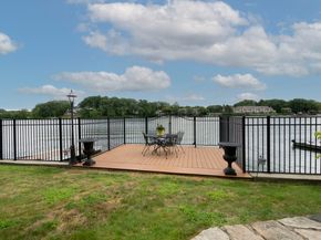 135 Lake Ave, Worcester MA 01604