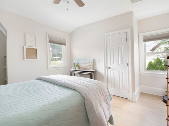 135 Lake Ave, Worcester MA 01604