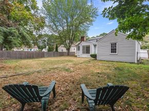 16 Breakheart Road, Saugus MA 01906