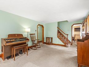 16 Breakheart Road, Saugus MA 01906