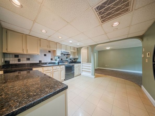 3 Shadowbrook Lane 3, Milford MA 01757