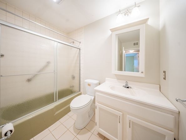 3 Shadowbrook Lane 3, Milford MA 01757