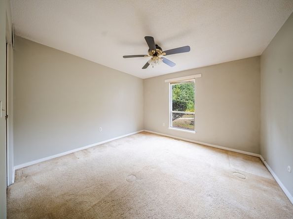3 Shadowbrook Lane 3, Milford MA 01757