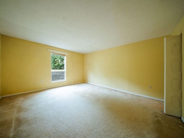 3 Shadowbrook Lane 3, Milford MA 01757