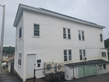 37 Adams Street
