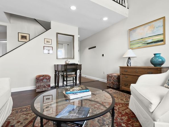 117 Water St 28, Beverly MA 01915