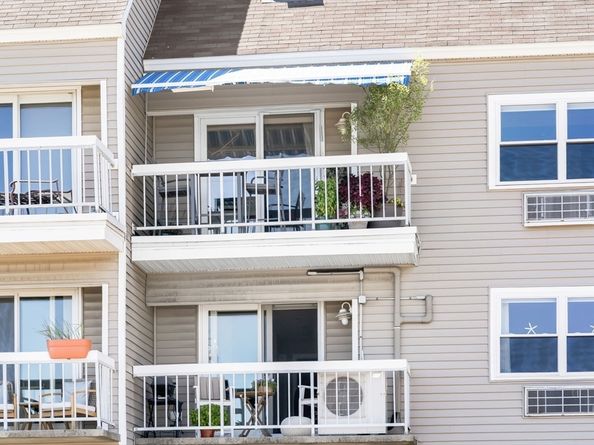 117 Water St 28, Beverly MA 01915