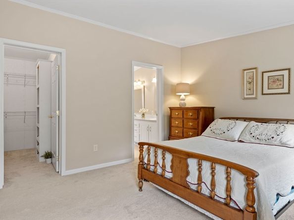 3705 Pheasant Lane, Middleboro MA 02346