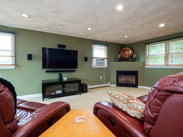 12 Ronny Terr, Peabody MA 01960