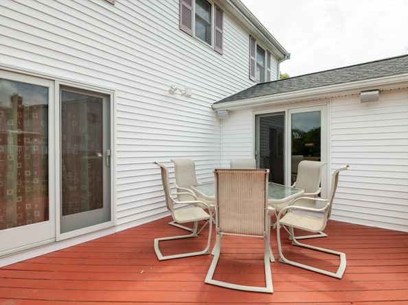 12 Ronny Terr, Peabody MA 01960
