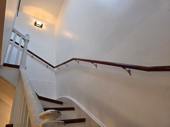 2 Mount Pleasant Pl 2, Boston MA 02119