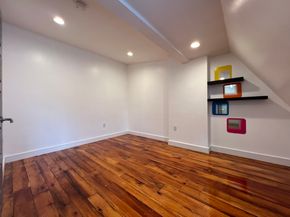 2 Mount Pleasant Pl 2, Boston MA 02119