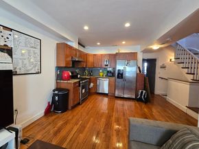 2 Mount Pleasant Pl 2, Boston MA 02119