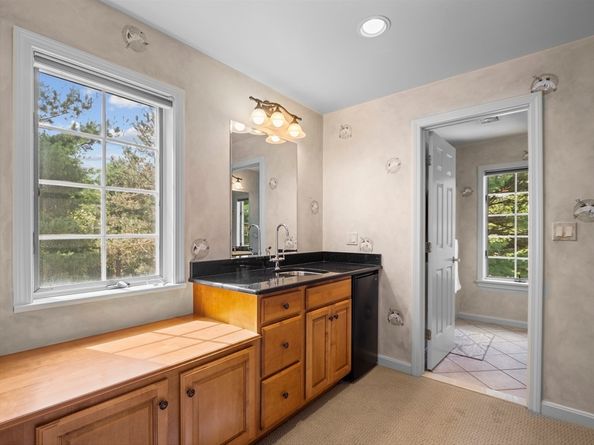 3901 Knightsbridge Close 3901, Worcester MA 01609