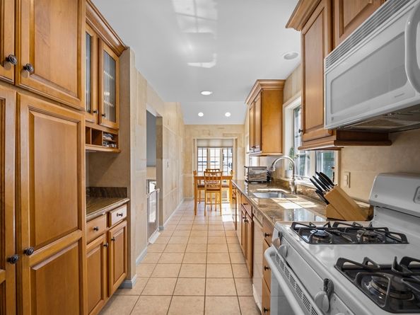 3901 Knightsbridge Close 3901, Worcester MA 01609