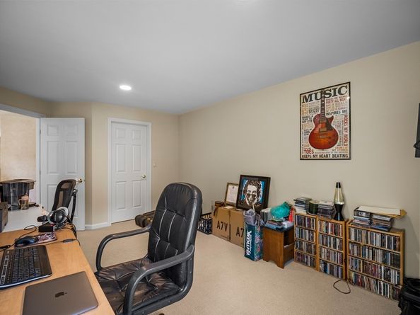3901 Knightsbridge Close 3901, Worcester MA 01609