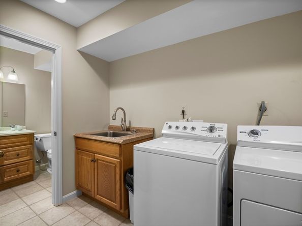3901 Knightsbridge Close 3901, Worcester MA 01609