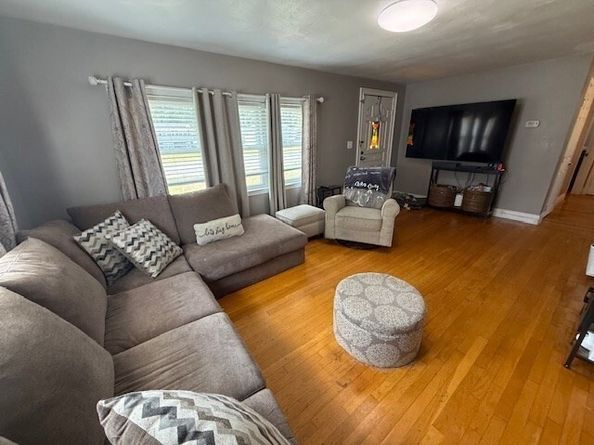 44 Oak Street, Billerica MA 01862