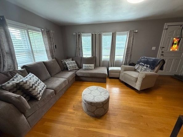 44 Oak Street, Billerica MA 01862