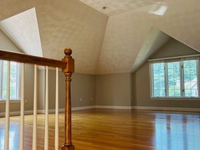 11 Scotland Dr, Andover MA 01810