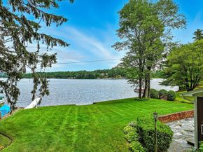 17 Moorings Way, West Brookfield MA 01585