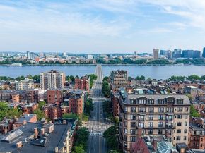 360 Newbury Street PH807, Boston MA 02115