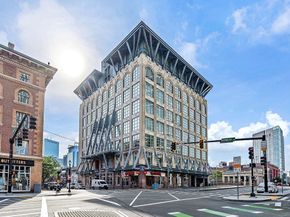 360 Newbury Street PH807, Boston MA 02115