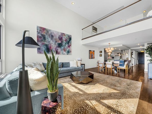 360 Newbury Street PH807, Boston MA 02115