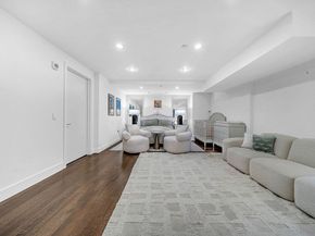 360 Newbury Street PH807, Boston MA 02115