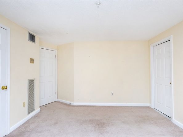 11 Church Street 207, Salem MA 01970