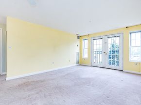 11 Church Street 207, Salem MA 01970