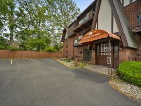 21 West St A4, Randolph MA 02362