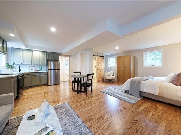 4 Bullard Cir, Medway MA 02053