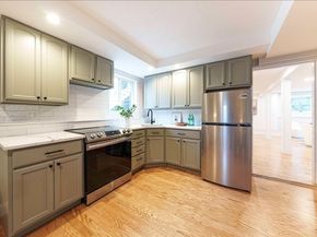 4 Bullard Cir, Medway MA 02053