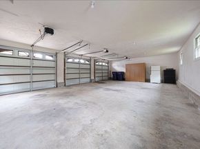 4 Bullard Cir, Medway MA 02053