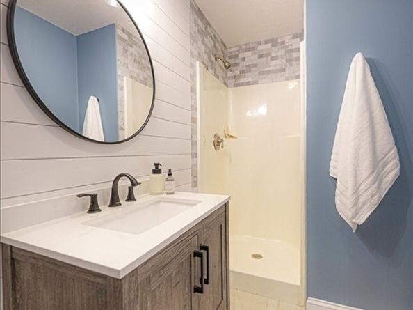 4 Bullard Cir, Medway MA 02053