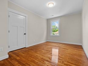35 George St 35, Newton MA 02458