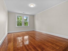 35 George St 35, Newton MA 02458