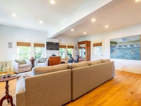 15 Geneva Rd, Andover MA 01810
