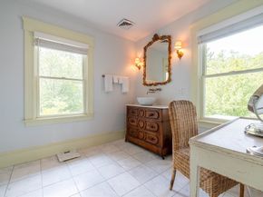 15 Geneva Rd, Andover MA 01810