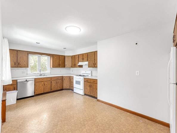 220 Sycamore Street, Watertown MA 02472