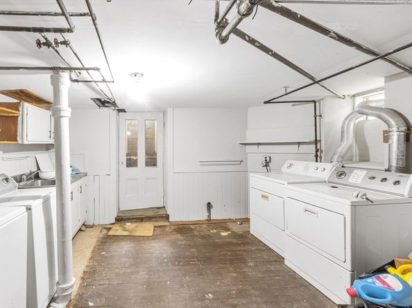 220 Sycamore Street, Watertown MA 02472