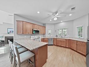 7 Hemlock St, Kingston MA 02364