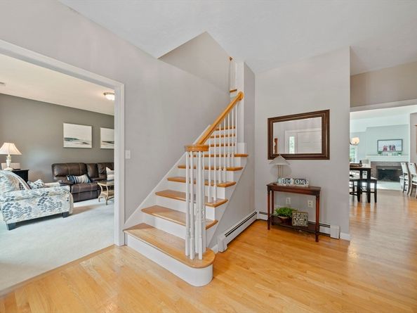 7 Hemlock St, Kingston MA 02364