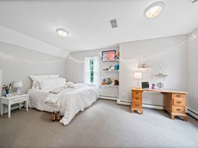 7 Hemlock St, Kingston MA 02364