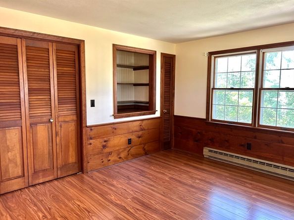 98 King St, Groveland MA 01834